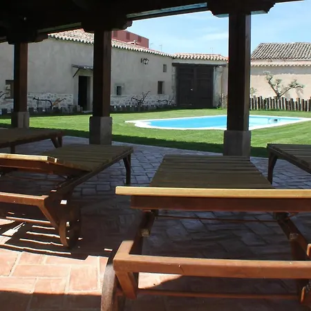 La Centenaria De Alaraz