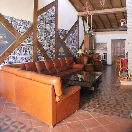La Centenaria De