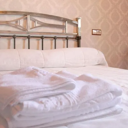 La Centenaria De Semesterbostad Alaraz